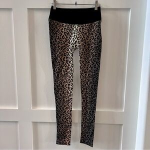 NWOT - Leopard / Cheetah Print Ombré Leggings pants